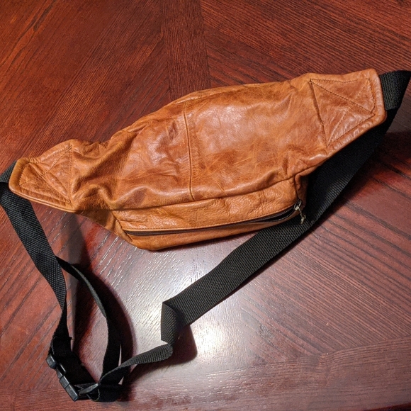 Carroll Leather & Suede Belt Bag in Cognac Color w/Black Unisex - Picture 13 of 16